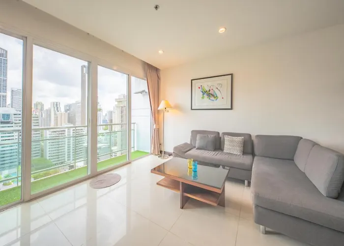 Prime 11, High Floor Over Pool, 2 Bedroom 2 Balcony Bangkok