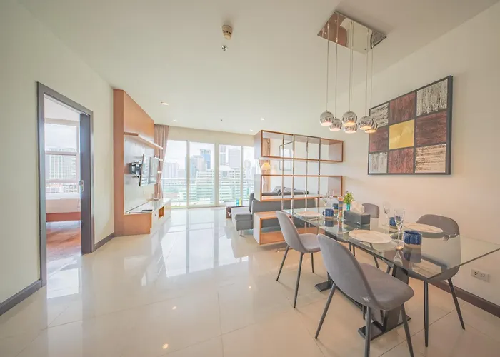 Prime 11, High Floor Over Pool, 2 Bedroom 2 Balcony Bangkok